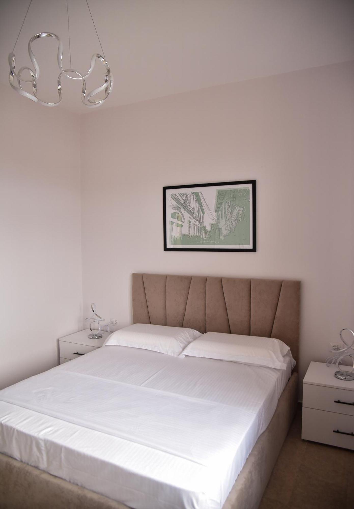 City Center Inn Шкодер Экстерьер фото