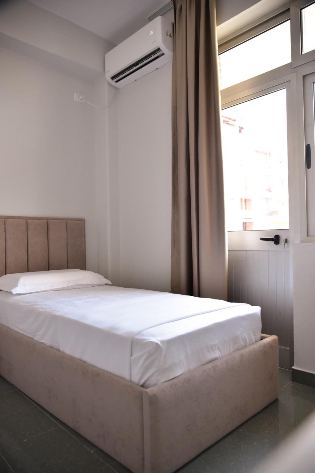City Center Inn Шкодер Экстерьер фото