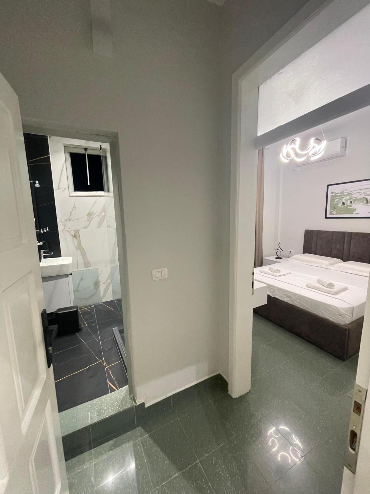 City Center Inn Шкодер Экстерьер фото
