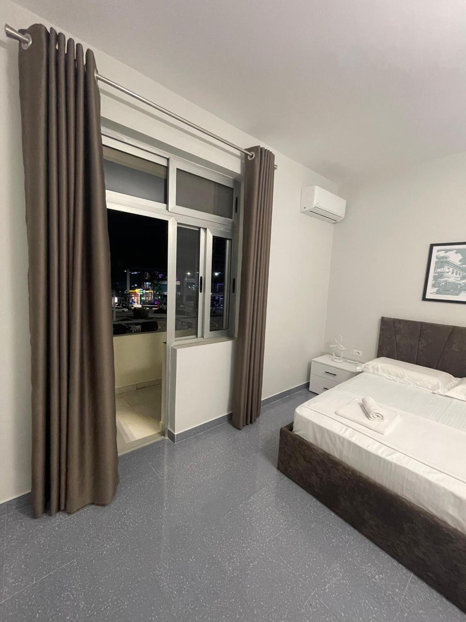 City Center Inn Шкодер Экстерьер фото
